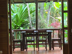 Outdoor dining - CASA COLIBRI (Montezuma)