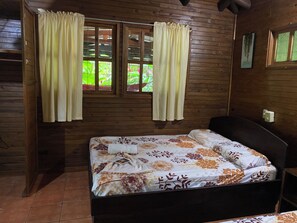 1 bedroom, desk, free WiFi, bed sheets - CASA COLIBRI (Montezuma)