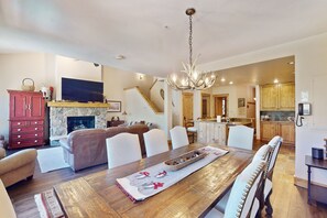 Dining - Amazing, Ski-Out Townhouse w/Slope-View Balcony & Shared Hot Tub & Pool (Steamboat Springs)