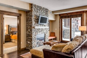 2 bedrooms, Internet, bed sheets