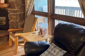 Flachbildfernseher, Kamin