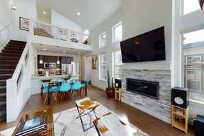 TV, fireplace, books, stereo