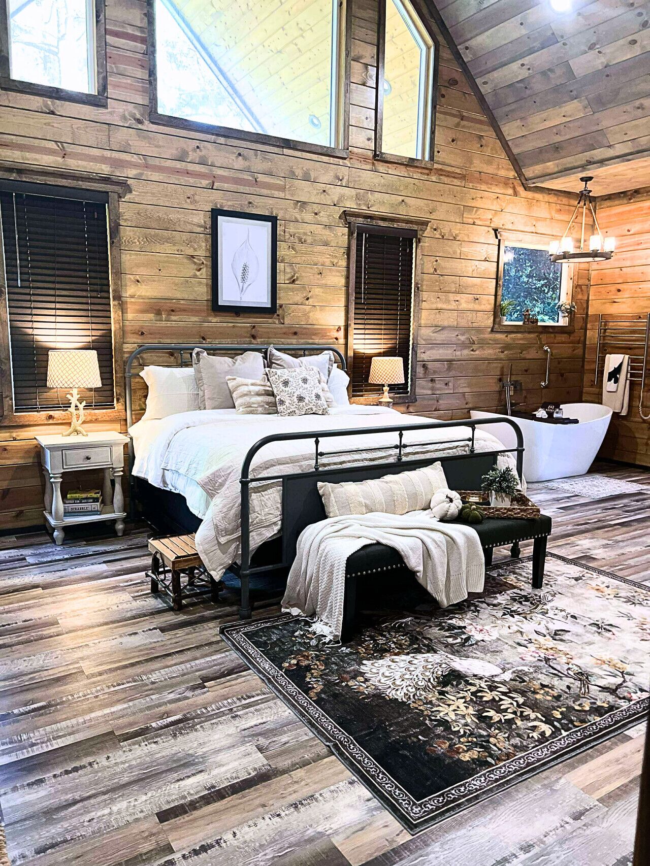 1 bedroom, desk, free WiFi, bed sheets