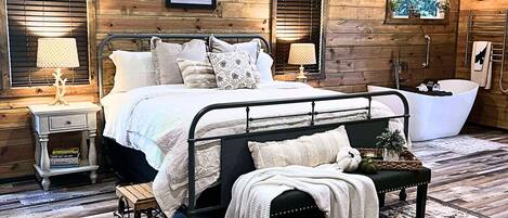 1 غرفة نوم ومكتب وواي فاي مجانًا وملاءات أسرّة