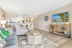 Smart-tv, dvd-afspiller, bøger