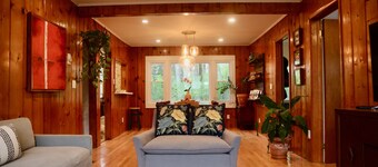 Blue House in Smallwood NY, Year round, 2-bed in Catskill Mts