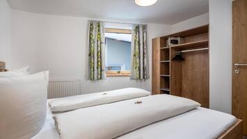 2 habitaciones, wifi gratis y ropa de cama