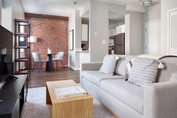 Televisión, estéreo