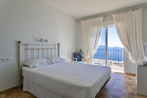 4 camere, ferro/asse da stiro, Wi-Fi gratuito, lenzuola