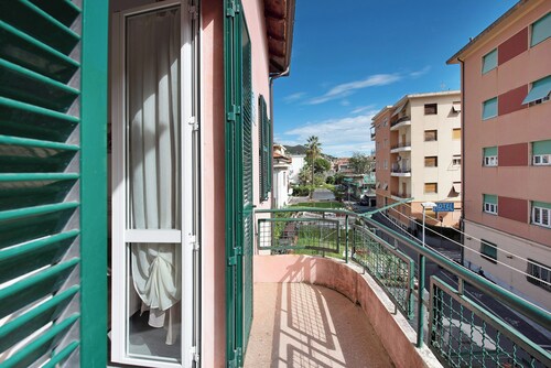Apartment "Bilocale Cilea con Balcone" with Balcony and A/C