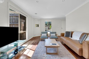 Smart TV, DVD player, offices