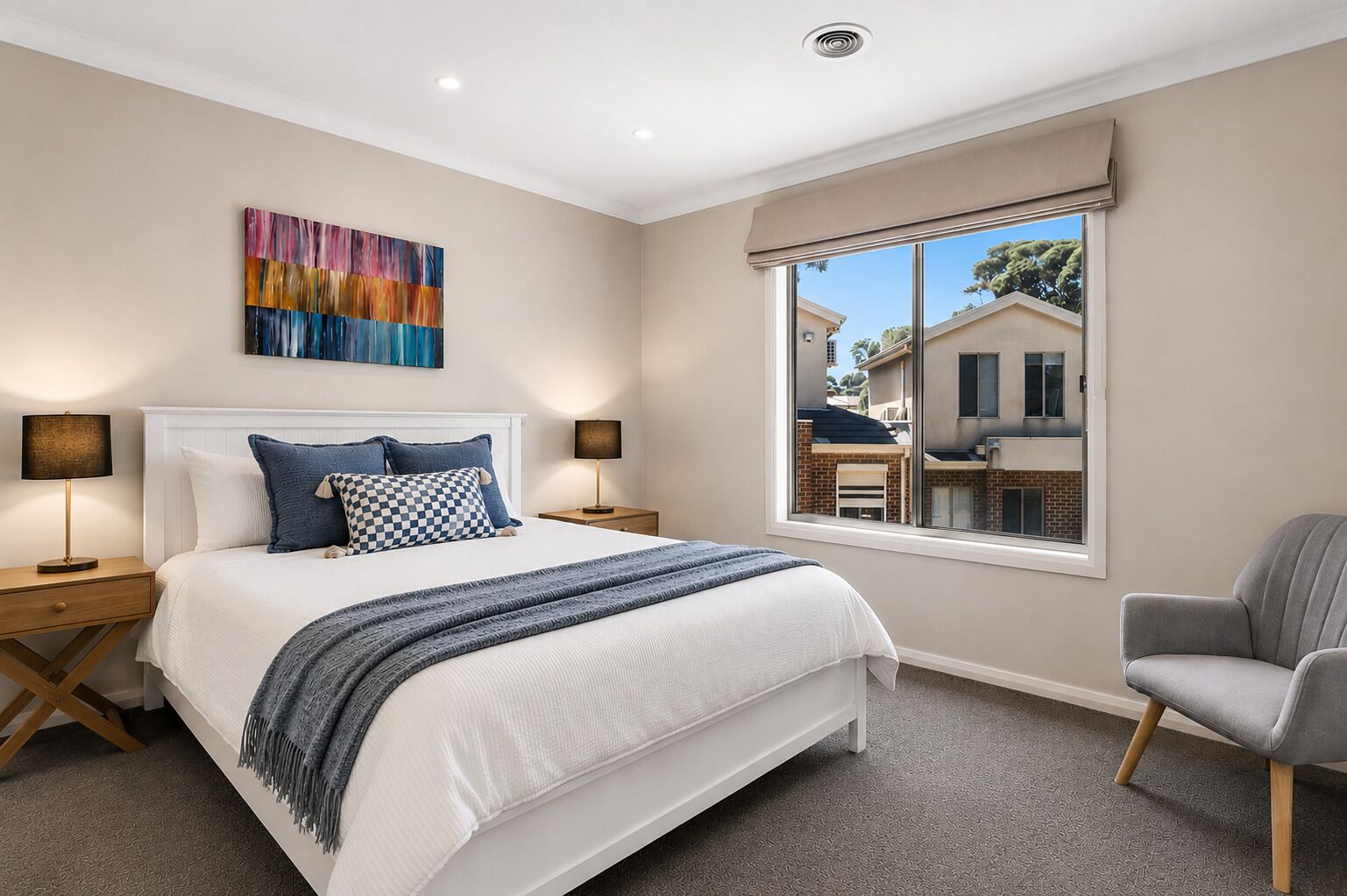 3 bedrooms, desk, iron/ironing board, free WiFi