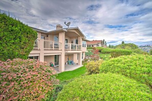Exterior - Manson Villa w/ Hot Tub ~ 1 Mi to Wineries! (Manson)