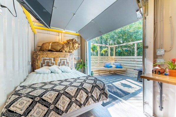 1 bedroom, iron/ironing board, free WiFi, bed sheets