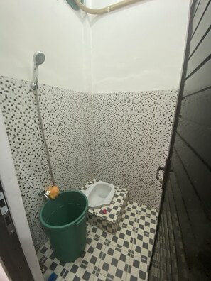 Room - OYO 90111 Almeerah Homestay Syariah (Makassar)