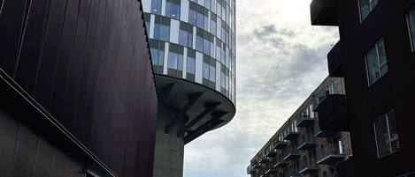 المنشأة من الخارج