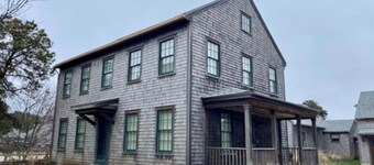 Recently built and renovated classic Nantucket style home 4BR and 3BA