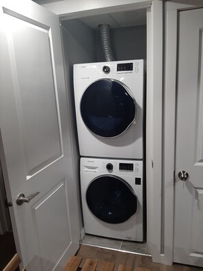 Interior - Private Basement Apartment with separate entrance (Winnipeg)