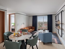 42-inch LED TV with cable channels, TV