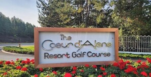 Property grounds - Minutes to CDA! Weekend Get Away! Charming  updated Rancher. (Hayden)