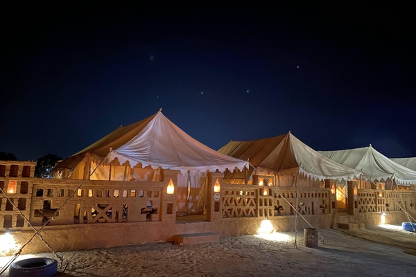 Swiss Luxury Tent | Laptop workspace, WiFi, bed sheets