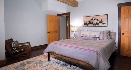 Whetstone Wonder, Views! Pet Friendly, Hot tub
