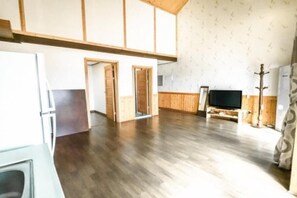 Basic Room, 2 Bedrooms (deulgughwa) | 1 bedroom, free WiFi - Ganghwa Nolumog Pension (Incheon)