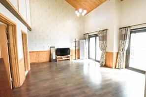 Basic Room, 2 Bedrooms (deulgughwa) | 1 bedroom, free WiFi - Ganghwa Nolumog Pension (Incheon)