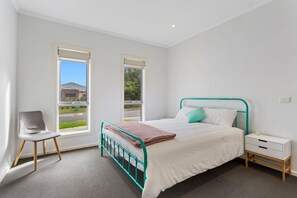 3 chambres, fer et planche à repasser, Wi-Fi gratuit