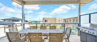 Beach View Escape - Close to the Beach & WiFi