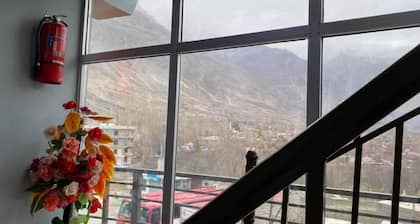 Golden Bite Hotel And Restaurant