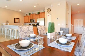 Townhome, 4 Bedrooms | Dining