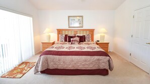 3 bedrooms, individually decorated, individually furnished - Highgate Haven (Davenport)