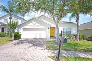 House, 3 Bedrooms | Exterior