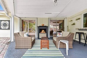 Interior - Home w/pool By Dream Vacation OP Canal (Oakland Park)