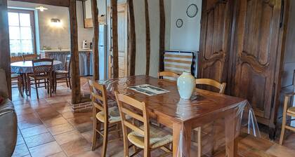 Maison de caractĂšre avec jardin privatif, terrasse, ping-pong â Proche FerriĂšres et Montargis