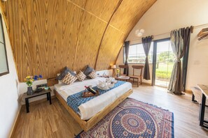 Deluxe Cottage | 高級寢具、書桌、筆電工作空間、免費無線上網