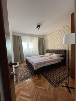 2 Schlafzimmer, Bügeleisen/Bügelbrett, kostenloses WLAN, Bettwäsche