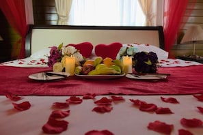 Premium bedding, minibar, desk, bed sheets - Moringa (Termal)