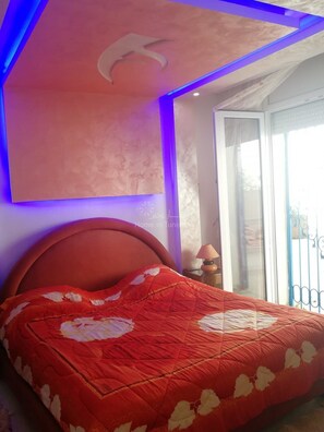 4 bedrooms