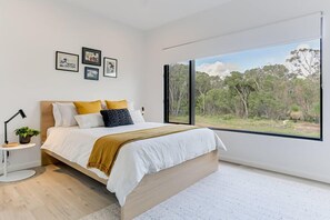 4 habitaciones, tabla de planchar con plancha y wifi gratis 