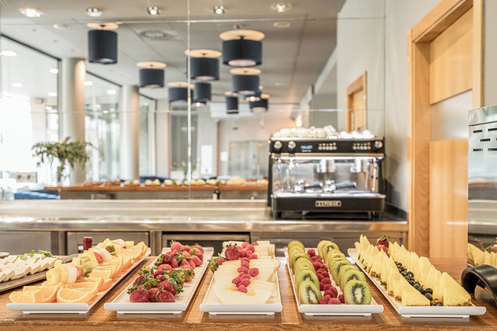 daily cooked-to-order breakfast (eur 18 per person)