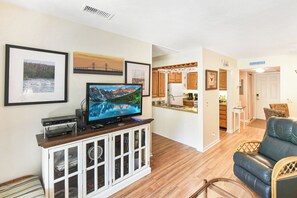 Smart TV, DVD player