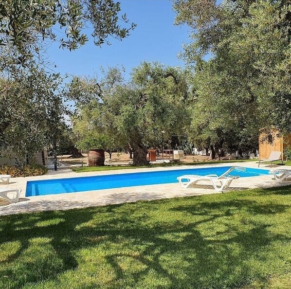 Udendørs pool