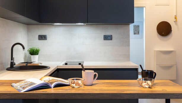 Coffee/tea maker, microwave, stovetop, dishwasher - Modern and Design Apartment Near the Main Square (Zagreb)