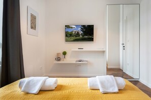 Room - Modern and Design Apartment Near the Main Square (Zagreb)