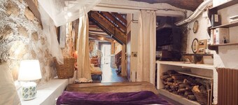 Ländliches Ferienhaus in Tolva in der Nähe des Mont Rebei Sees