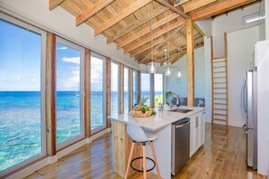 Fridge, microwave, oven, stovetop - Stunning views at  - Villa Aire (Roatan)