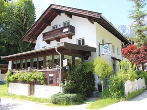 Exterior - Chalet in Scheffau near Skiwelt Lift (Scheffau am Wilden Kaiser)