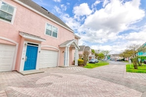 Condo, 1 Bedroom | Exterior